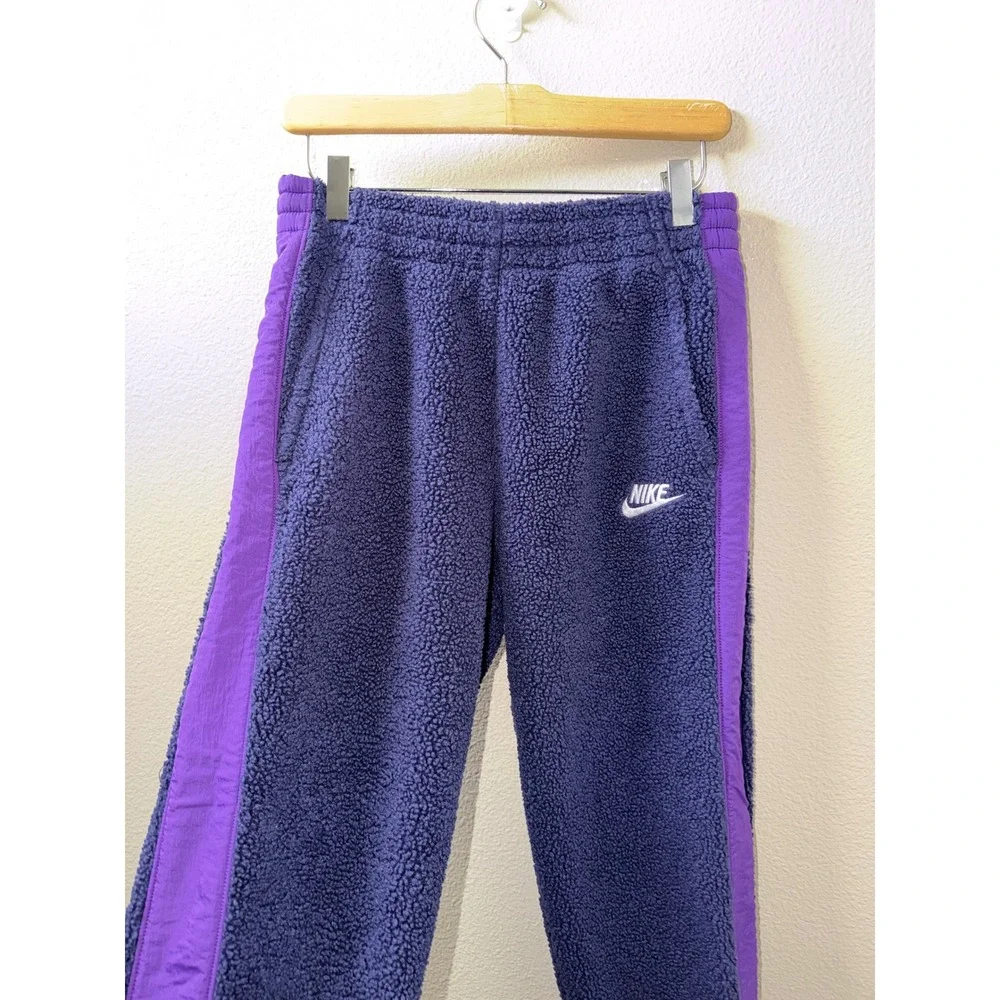 Girls Nike Sherpa Sweats Size Large